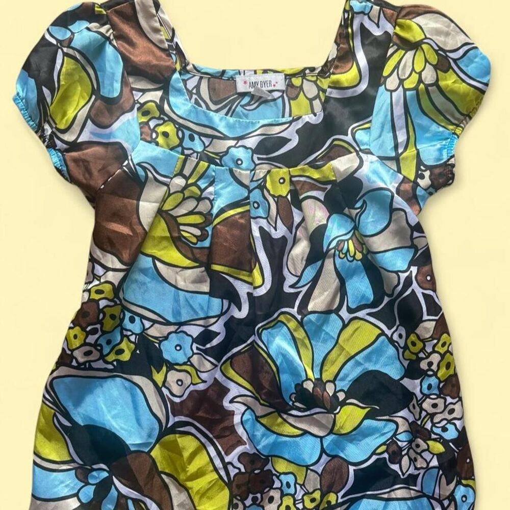 Amy Byer Babydoll Top 💙